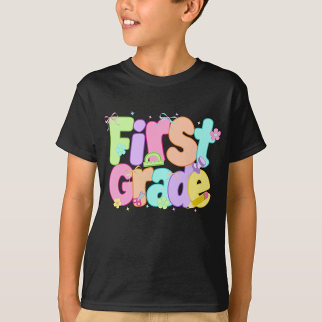 Camiseta Preppy First Grade Back To School 1st Grade (Anverso)