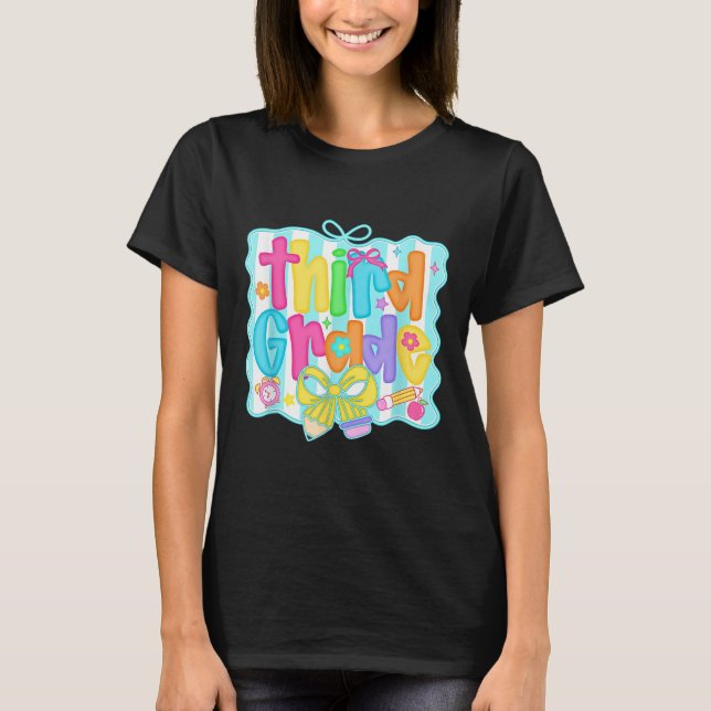 Camiseta Preppy Third 3rd Grade Teacher Team Bow Back To Sc (Anverso)