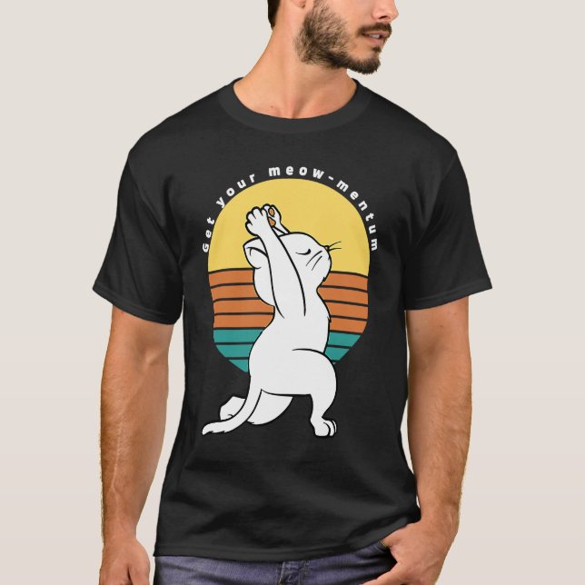 Camiseta Presenta tu Gato De Yoga Meow Mentum Retro (Anverso)