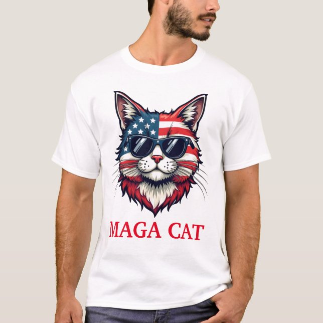Camiseta Presidente del Gato MAGA Trump Bandera Estadounide (Anverso)