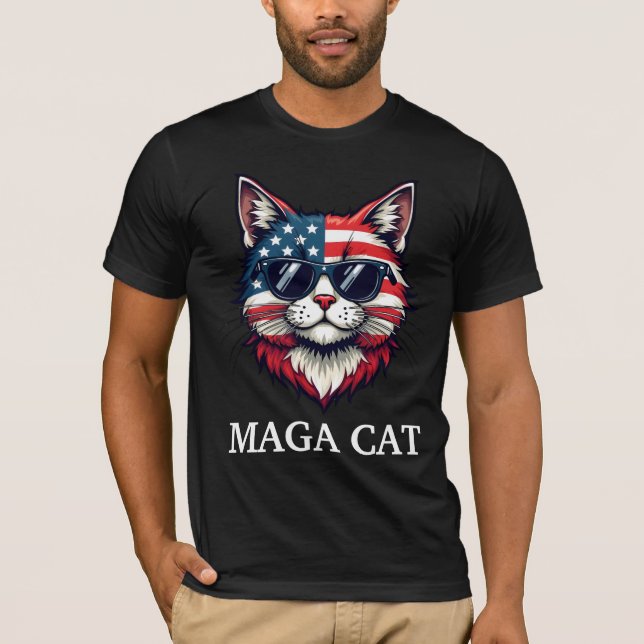 Camiseta Presidente del Gato MAGA Trump Bandera Estadounide (Anverso)
