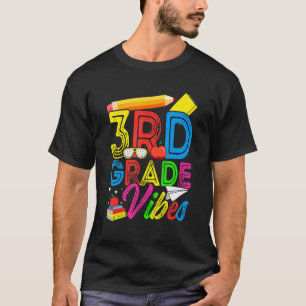 Camiseta Primer Día De La Escuela De 3er Grado Vibes De Vue