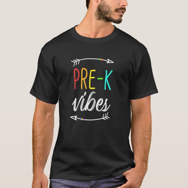 Camiseta Primer Día De La Escuela Pre K Vibes Diseño Para V (Anverso)