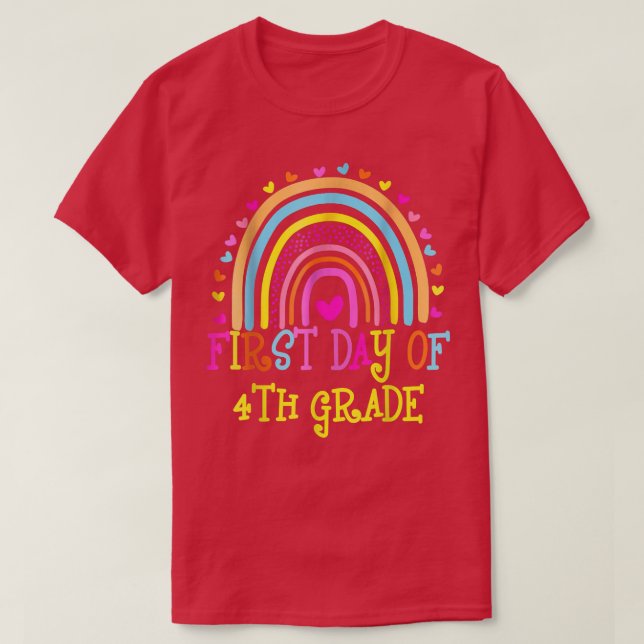 Camiseta Primer Día De Maestra De Cuarto Grado Arcoiris Hol (Diseño del anverso)