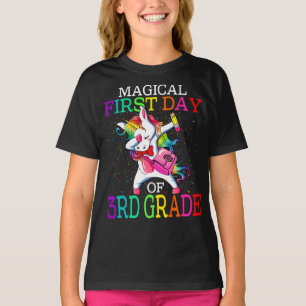 Camiseta Primer Día Mágico Del Tercer Grado De Vuelta A La