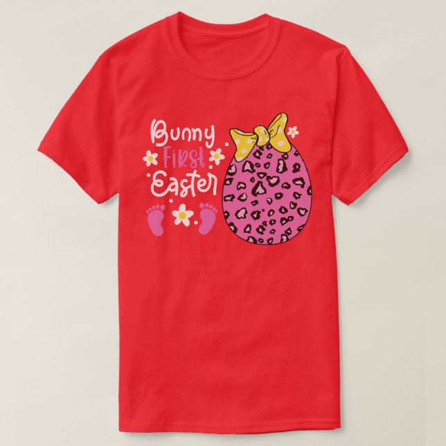 Camiseta Primer este de conejito de embarazo de Eggs Leopar (Diseño del anverso)