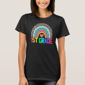 Camiseta Primer Grado Chicas Arcoiris Equipo de Profesores 