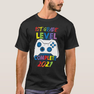 Camiseta Primer grado completado en la escuela primaria de