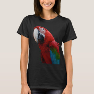 Camiseta Primer plano de una guacamaya ala verde