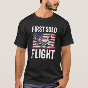 Camiseta Primer vuelo en solitario avión aeronave piloto vu