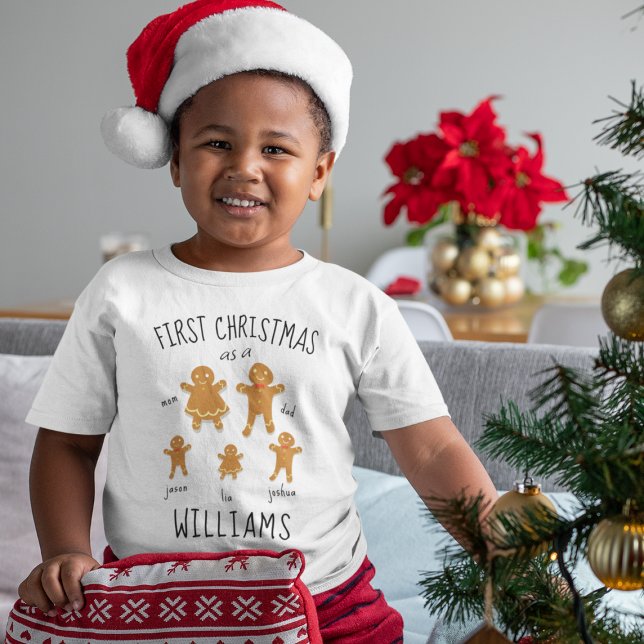 Camiseta Primera Navidad Adoptada Personalizado Gingerbread (First Christmas Adopted Custom Gingerbread Family T-Shirt
)