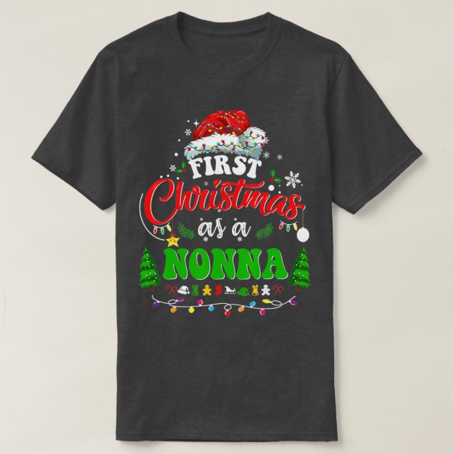 Camiseta Primera Navidad como un Nonna Santa Hat Ugly Xmas  (Diseño del anverso)