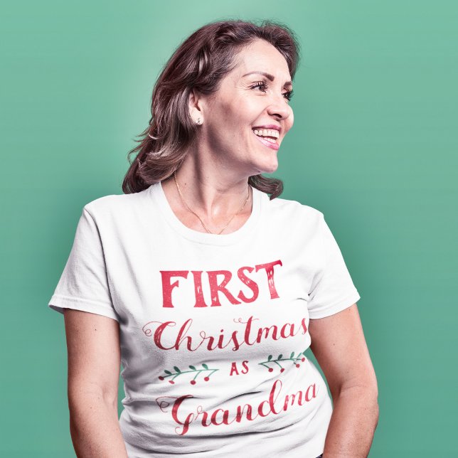 Camiseta Primera Navidad de la familia de las Abuelas que c (Subido por el creador)