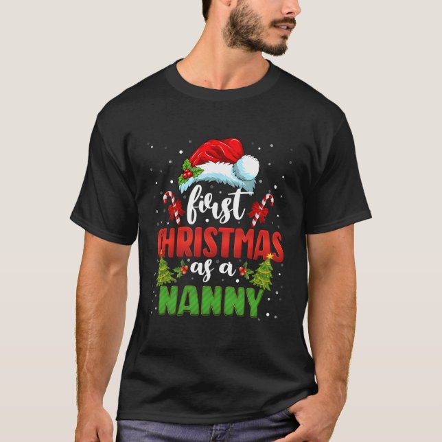 Camiseta Primero como revelación de una niñera de Papá Noel (Anverso)