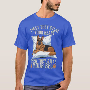 Camiseta primero roban tu corazón luego roban tu cama
