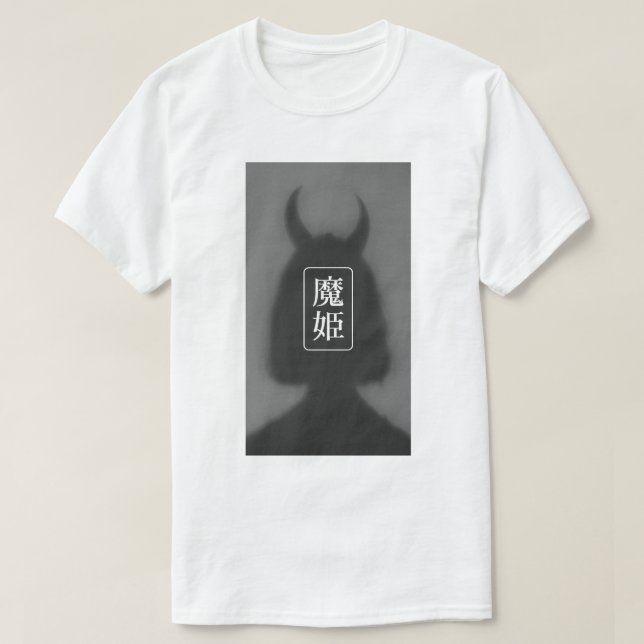 Camiseta Princesa Demonio en Sombra - Esteti Gótico Minimal (Diseño del anverso)