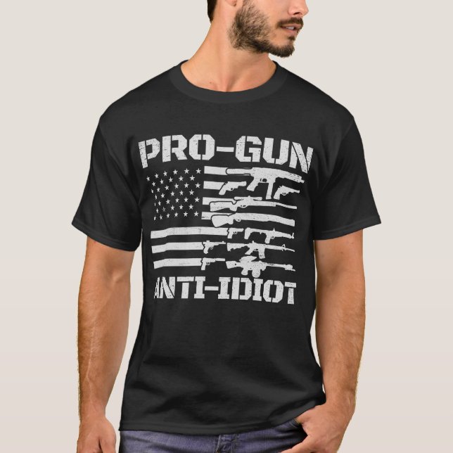 Camiseta Pro Gun Anti Idiota Bandera USA Pro Gun Anti Idiot (Anverso)