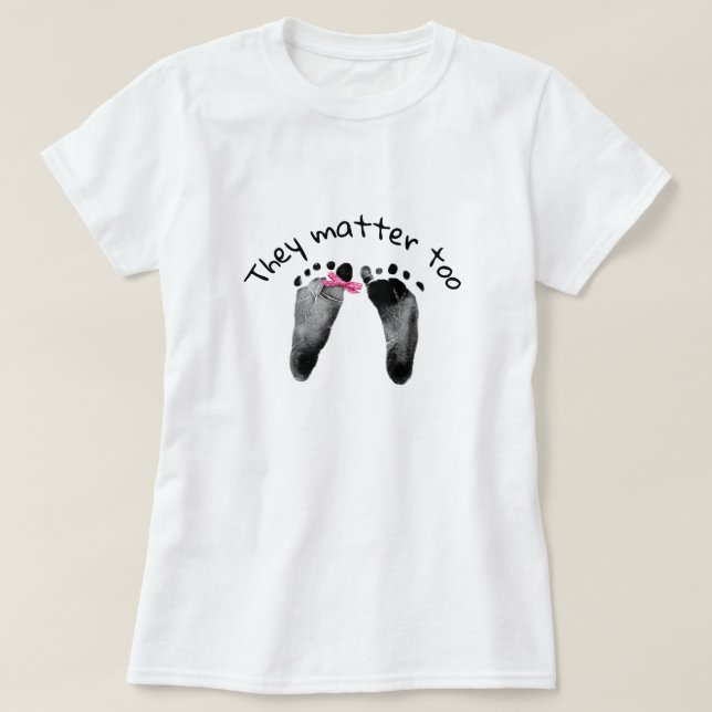 Camiseta Pro-Life Baby Footprints with Pink Bow (Diseño del anverso)