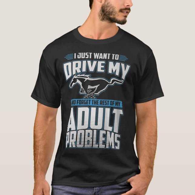Camiseta Problemas de adultos de Mustang (Anverso)
