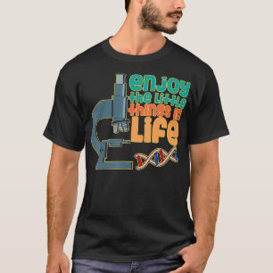 Camiseta Profesor de biología del microscopio científico Bi