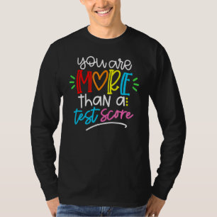 Camiseta Profesor De Día De Prueba Usted Es Más Que Una Pun