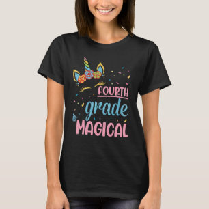 Camiseta Profesora universitaria universitaria en cuarto gr