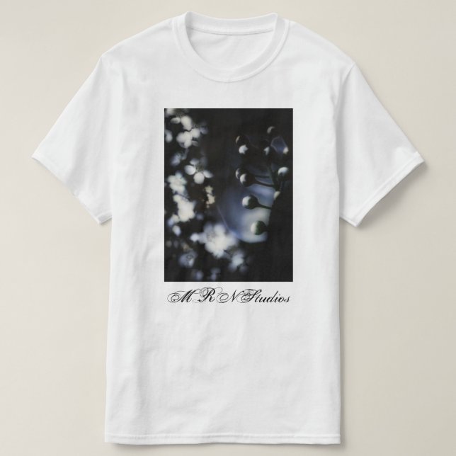 Camiseta Profundidad floral (Diseño del anverso)