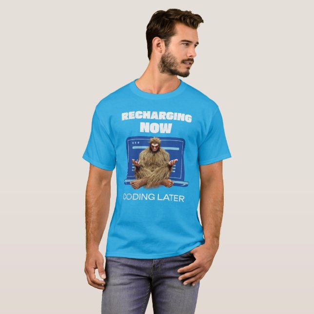 Camiseta Programador divertido de Bigfoot recargando código (Anverso completo)