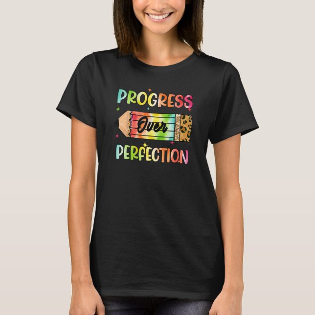 Camiseta Progreso Sobre La Perfección Vincula A La Escuela (Anverso)