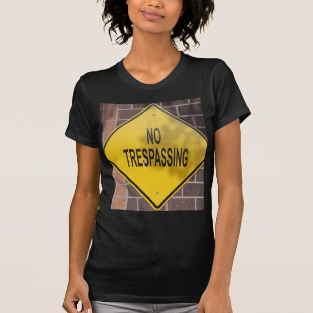 Camiseta Prohibido el Paso (Anverso)