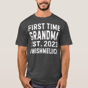 Camiseta Promocionada a la Abuela Este de 2023 para anuncia