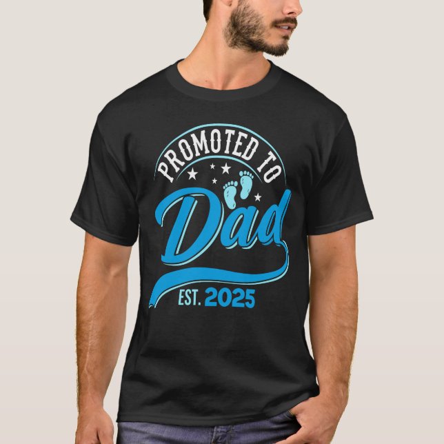 Camiseta Promocionado A Daddy 2025 New Daddy Primero (Anverso)