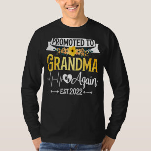Camiseta Promocionado a la abuela de nuevo 2022 Día de la M