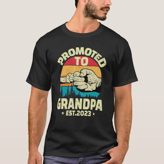 Camiseta Promoted to Grandpa 2023 First Time Grandpa 2023 (Anverso)
