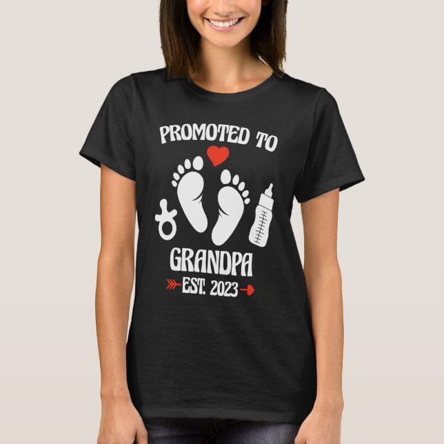 Camiseta Promoted To Grandpa 2023 First Time New Grandpa Pr (Anverso)
