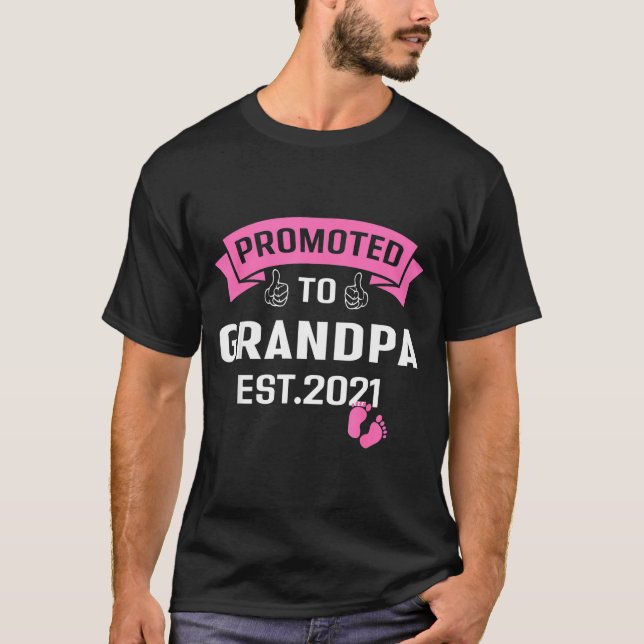 Camiseta Promoted To Grandpa Est 2021 Funny New Grandfather (Anverso)