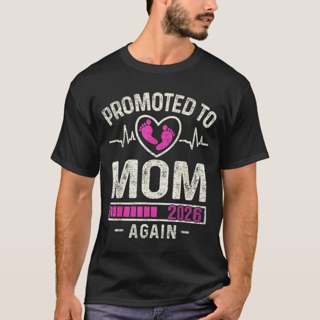 Camiseta Promoted To Mom Again 2026 Expecting Baby Soon To  (Anverso)