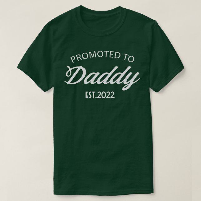 Camiseta Promoted to Mommy and Daddy Pregnancy Announcement (Diseño del anverso)