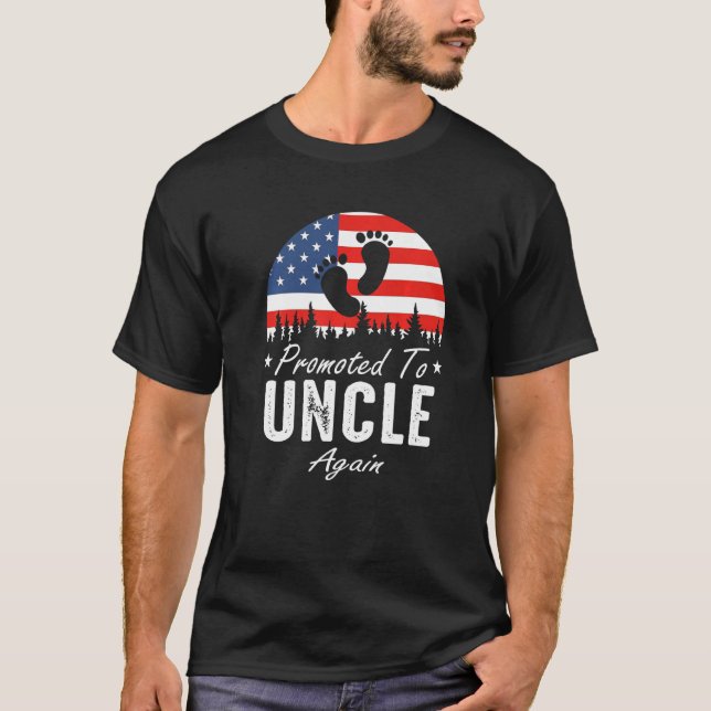 Camiseta Promoted To Uncle Again 2024 US Flag Father's Day  (Anverso)