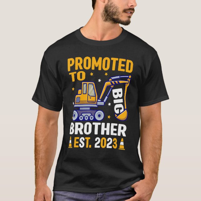 Camiseta Promovido A Gran Hermano Invitación Construc 2023 (Anverso)