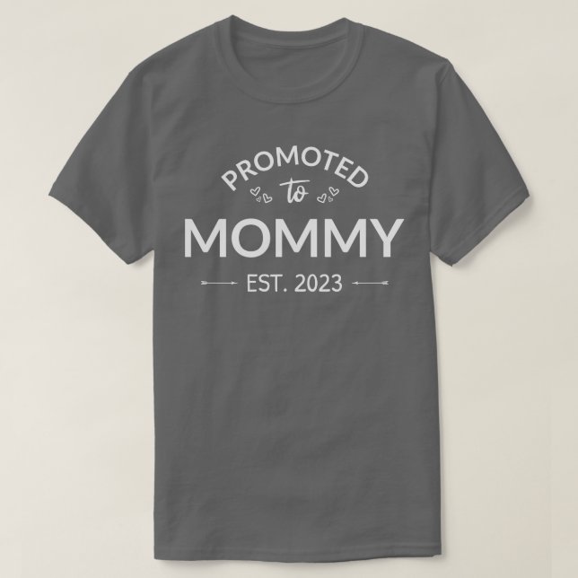 Camiseta Promovido A Mamá Este De 2023 II (Diseño del anverso)
