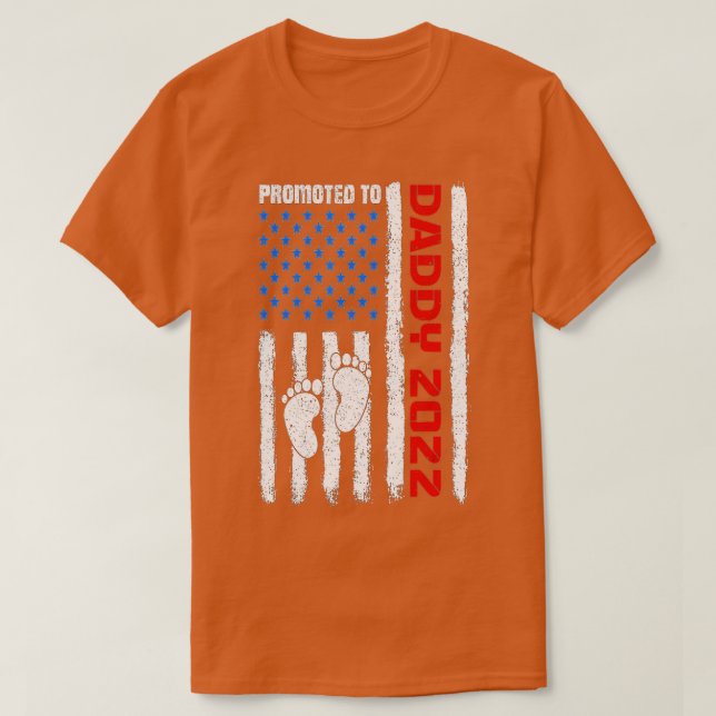 Camiseta Promovido A Papi 2022 Primer Día De Los Padres (Diseño del anverso)