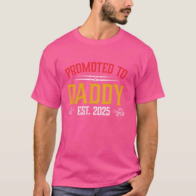 Camiseta Promovido A Papi Este De 2025 Pronto Para Ser Nuev (Anverso)