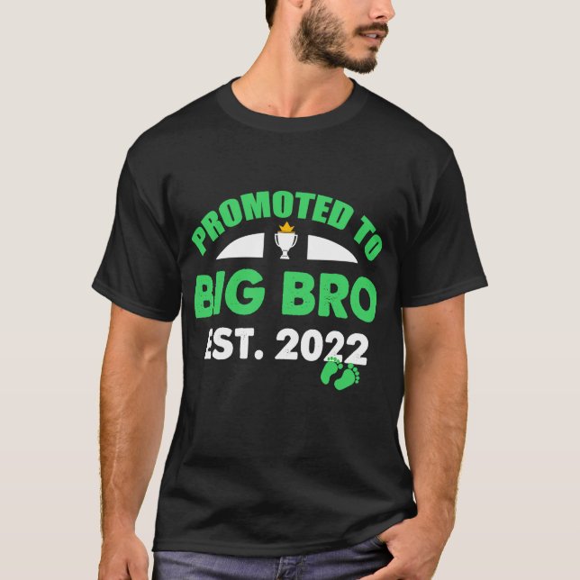 Camiseta Promovido Al Gran Hermano Est 2022 Futuro Hermano  (Anverso)