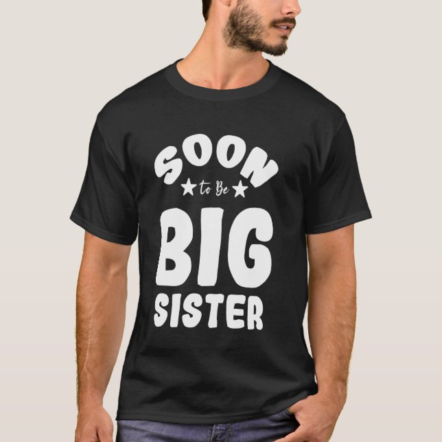 Camiseta Pronto Hermana Mayor (Anverso)