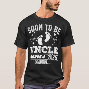 Camiseta Pronto será el tío 2025 cargando hombres
