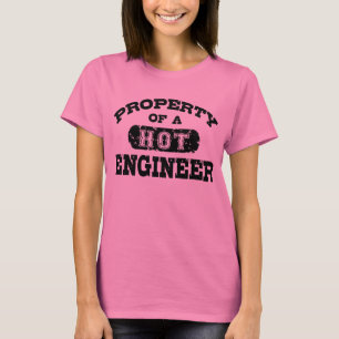 Camiseta Propiedad de un ingeniero en caliente