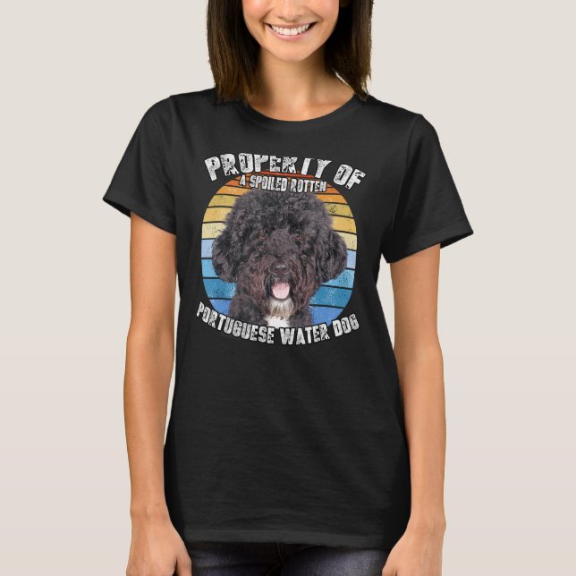 Camiseta Propiedad Retro De Perro De Agua Portugués De (Anverso)