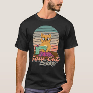 Camiseta Propietario de un gato masticando ropa de gatito a