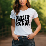 Camiseta Propuesta Regalo Retro Matrón Del Partido De Las N<br><div class="desc">Presenta tu matrona de honor con un regalo que celebra su especial rol en tu boda con nuestra propuesta regalo Retro Matrón de la camiseta de la fiesta de novias de honor. Esta camisa de dama de honor de inspiración retro es perfecta para captar el ambiente groovy y boho de...</div>